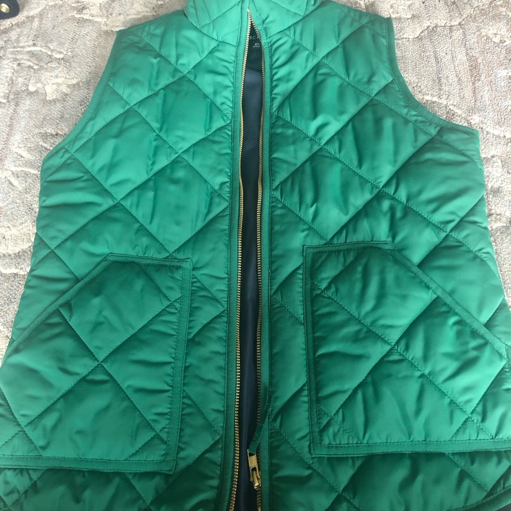 Jcrew green lined vest with pockets